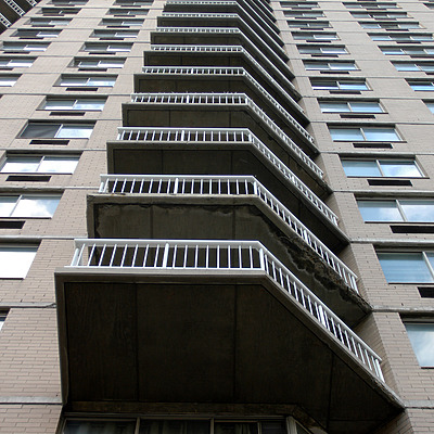 River Gate Apartments by Scott Murphy