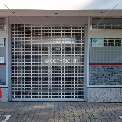 Mainzer Landstraße 169-171 by Nephilim