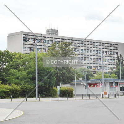 Le-Corbusier-Haus by Nephilim