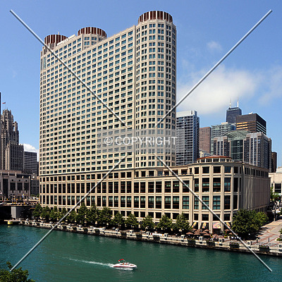 Sheraton Chicago Hotel & Towers by Jorge Molina