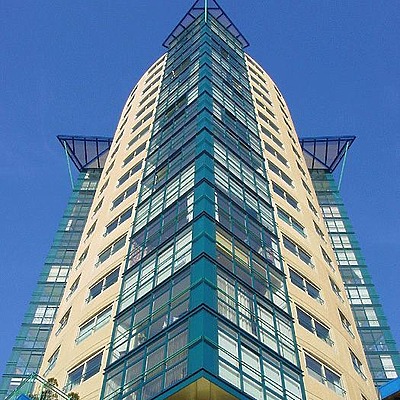 De Sequoia by Michiel van Dijk