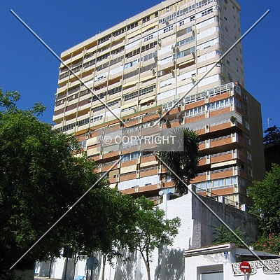 Edificio Babilonia by Victor Carcedo