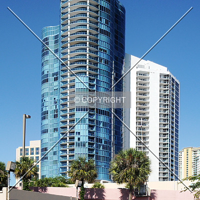 Las Olas River House by Jorge Molina