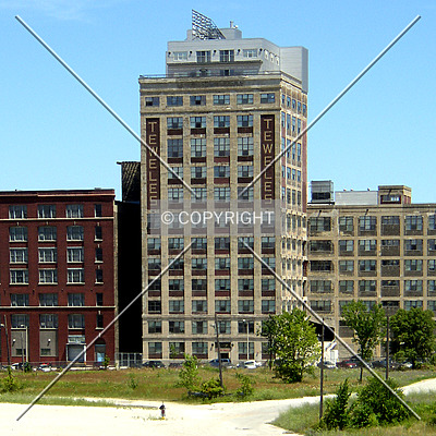 Teweles Seed Tower by Chris Patriarca