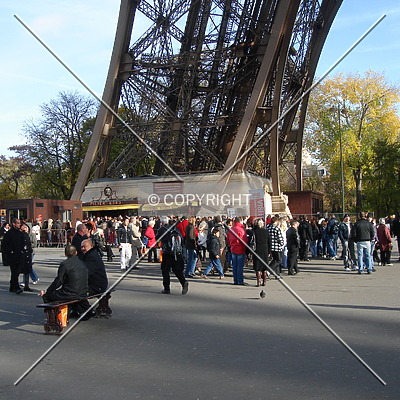 Tour Eiffel by Nephilim