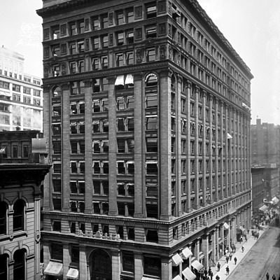 LaSalle-Monroe Building by Library of Congress, Prints and Photographs Division, Detroit Publishing Company
