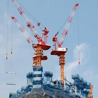 Tokyo Sky Tree by Kevin Hemphill
