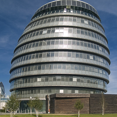 London City Hall by Cesar Serrano