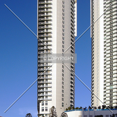 Quantum on the Bay North Tower by Jorge Molina