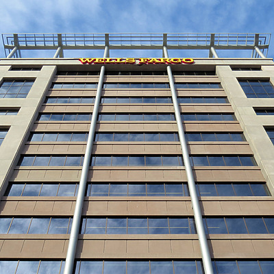 Wells Fargo 600 Tower by James Peacock