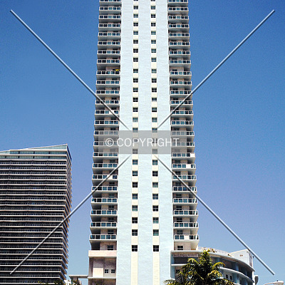 Vue at Brickell by Jorge Molina