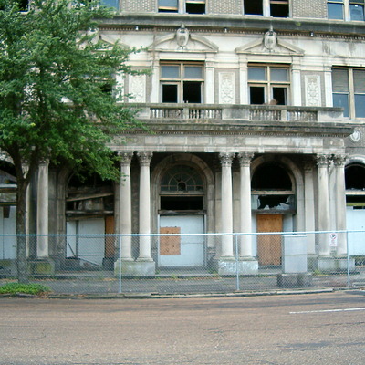King Edward Hotel by Rodney Gunn