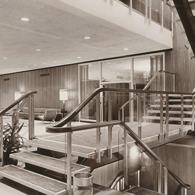 Kiewit Plaza by BLACKSTONE PLAZA