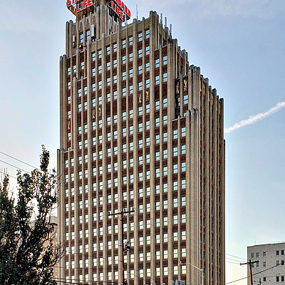 Standard Life Building by Ryan Hildebrand
