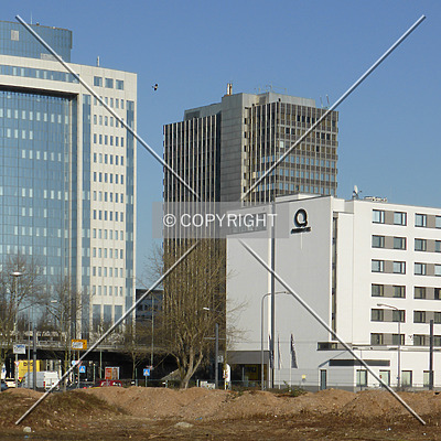 Theodor-Heuss-Allee 110 by Nephilim