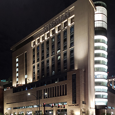 Barnes-Jewish Parkview Tower by Ryan Hildebrand