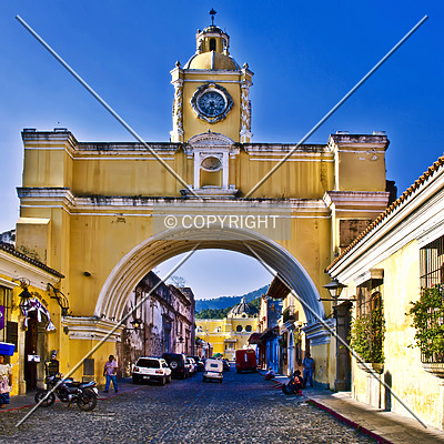 Arch of Santa Catalina by Jorge Molina
