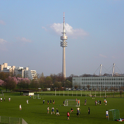 Olympiaturm by Cesar Serrano