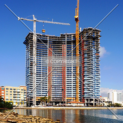 Paramount Bay at Edgewater Square by Jorge Molina