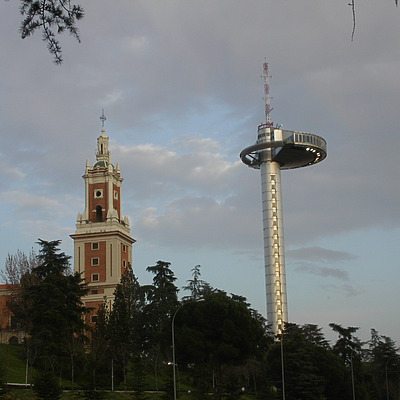 El Faro de Moncloa by Cesar Serrano