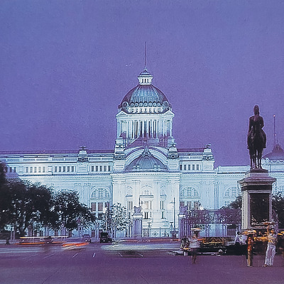 Ananta Samakhom Throne Hall by Aroonpublishing