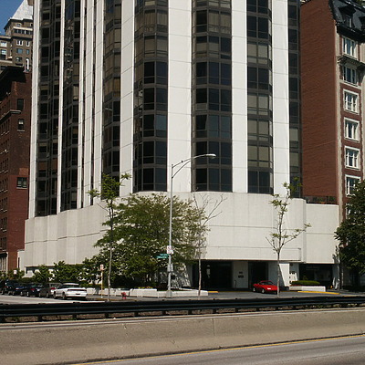 990 North Lake Shore Drive by Daniel Kieckhefer
