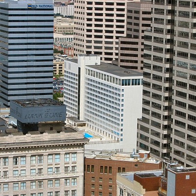 Sheraton Indianapolis City Centre by James Peacock