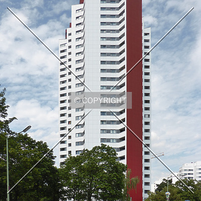 Zwickauer Damm 12 by Nephilim