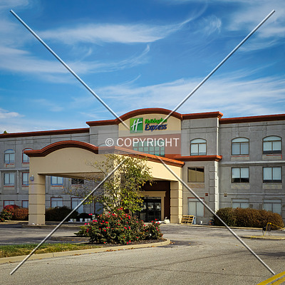 La Quinta Inn & Suites Saint Louis Airport - Riverport by Ryan Hildebrand