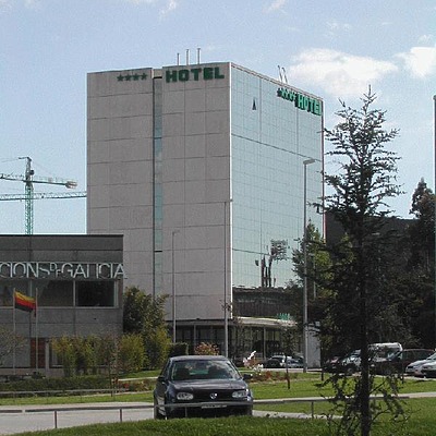 Hotel Porta do Camiño by David Guija