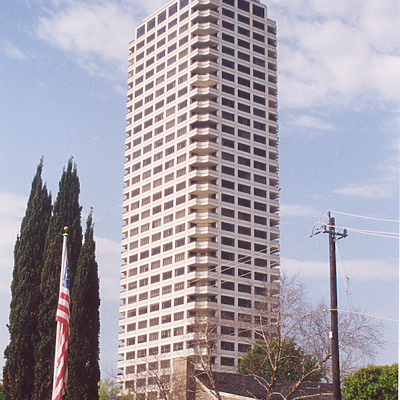 The Huntingdon by Marshall Gerometta