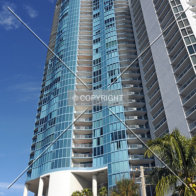 Las Olas River House by Jorge Molina