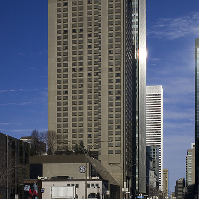 Le Centre Sheraton by Pavel Toczynski