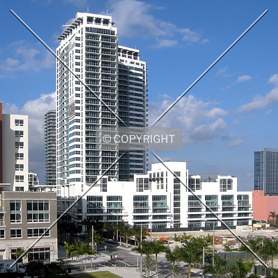 4 Midtown by Jorge Molina