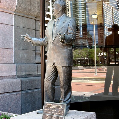 Minneapolis City Hall by James Peacock