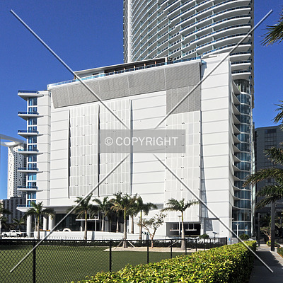 Epic Residences & Hotel by Jorge Molina