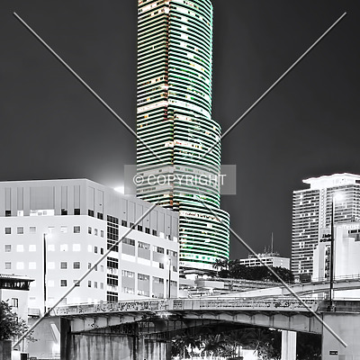 Miami Tower by Jorge Molina