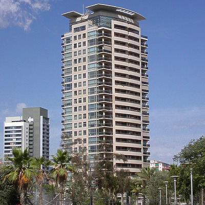 Illa del Llac 2 by Cesar Serrano