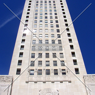 Louisiana State Capitol by Chris Patriarca