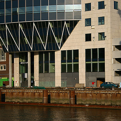 Ernst & Young by Michiel van Dijk