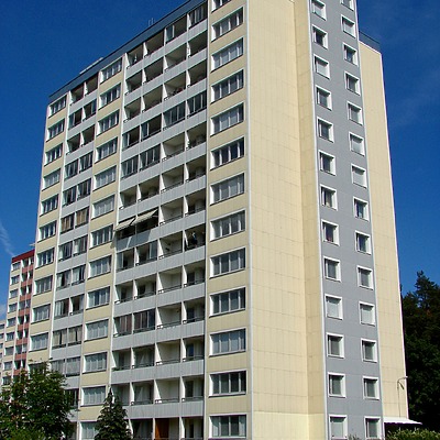 Elsarostigen 8 by Robin Spetz