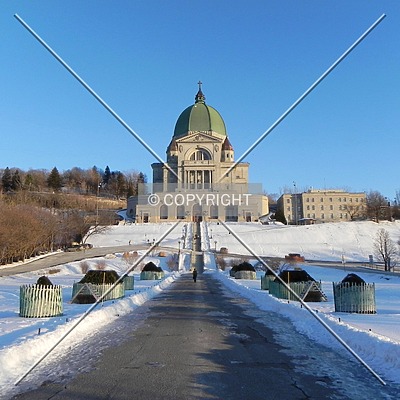 Oratoire St. Joseph by Florian Barbier