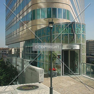 Hôtel Pullman Paris La Défense by Nephilim