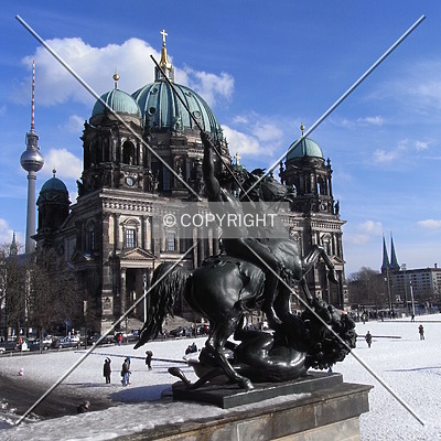 Altes Museum Berlin by Jörg Berkemeyer