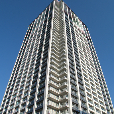 Air Rise Tower by Kevin Hemphill