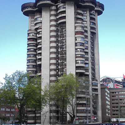 Torres Blancas by Cesar Serrano