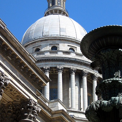 Panthéon by Jonathan Smith