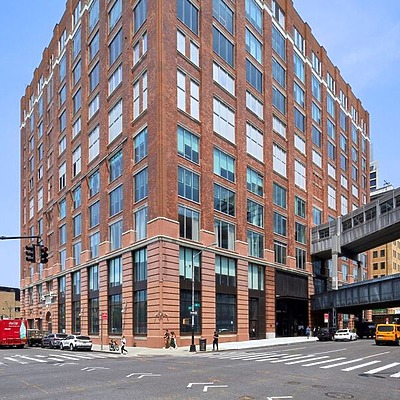 Level (3) Communications Building by Vornado Realty Trust