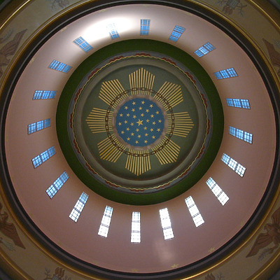 Oregon State Capitol by Jason Ferguson