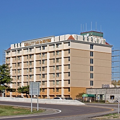 Best Western Plus The Charles Hotel by Ryan Hildebrand